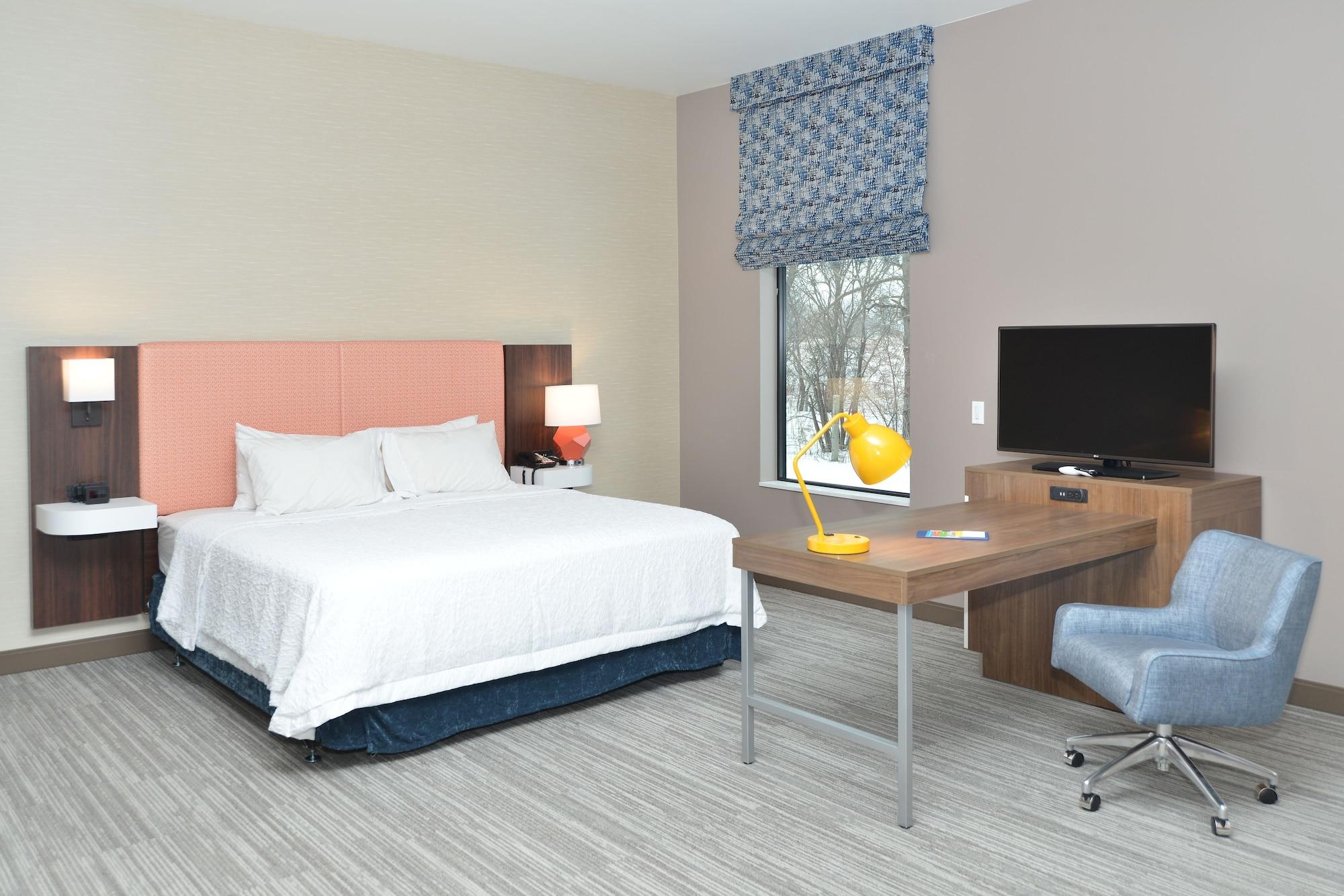 Hampton Inn & Suites Menomonie-Uw Stout Dış mekan fotoğraf
